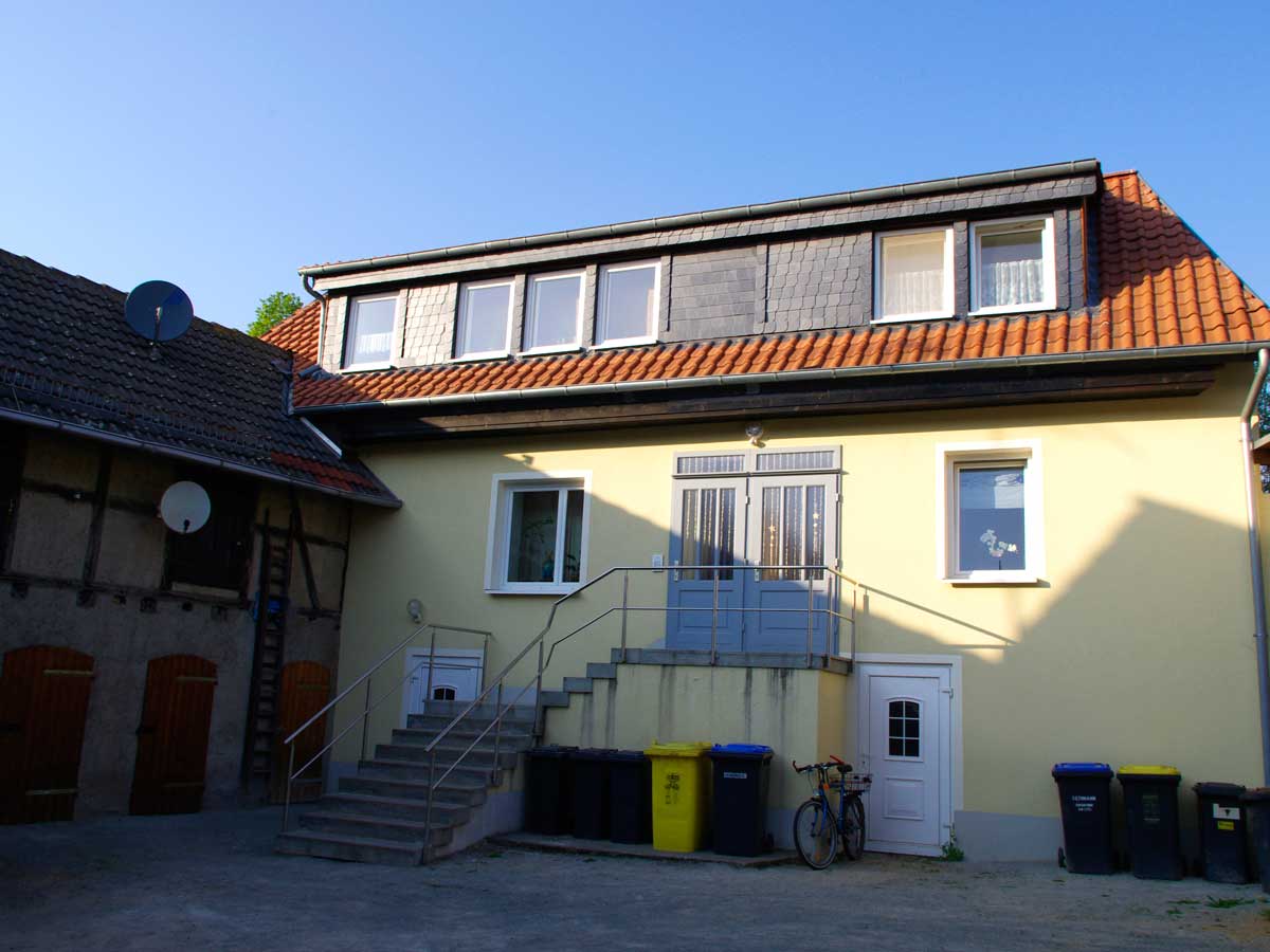 Tewes-Immobilien Hundisburg Mehrfamilienhaus zur Vermietung H33 Innenhof