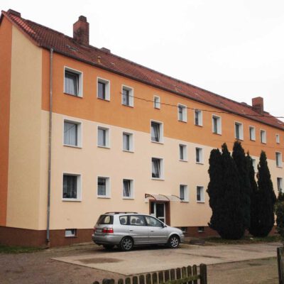 Tewes-Immobilien Gardelegen Mehrfamilienhaus zur Vermietung w3 Frontansicht
